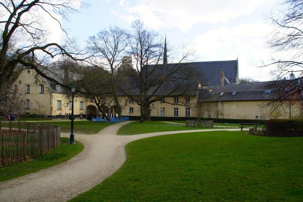 B&B Villa Leopoldine Brussels Guesthouse イクセル エクステリア 写真